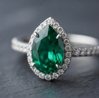 Silver Pear-Cut Emerald Filigree Split-Shank Ring